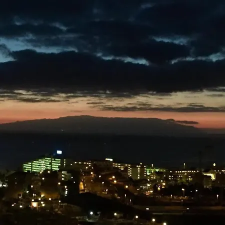 Exclusive Americas * אדחה