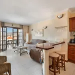 Appartamento Las Americas 2 Bedroom Apartment