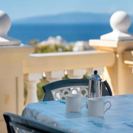 Exclusive Americas * Costa Adeje (Tenerife)