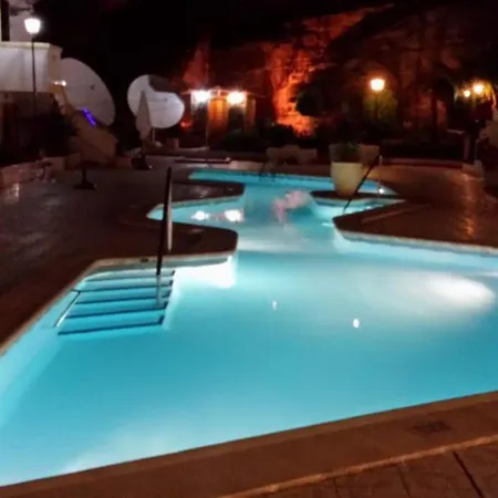 アパート Exclusive Americas