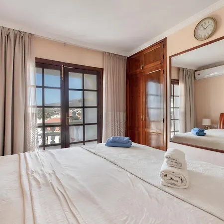 Americas 2 Bedroom 아파트 아데제
