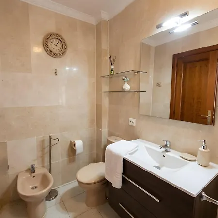 아파트 Americas 2 Bedroom 아데제